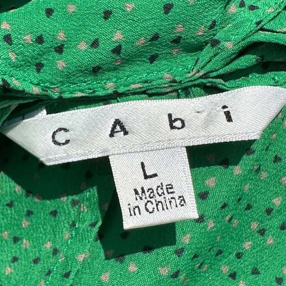 cAbi Silk Blouse Sleeveless V-Neck Career Office Preppy Summer Green Print L - Picture 9 of 10